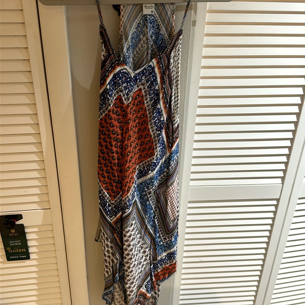 American Rag Women’s Medium Pattern Dress. 100% Rayon, Soft, barely worn
